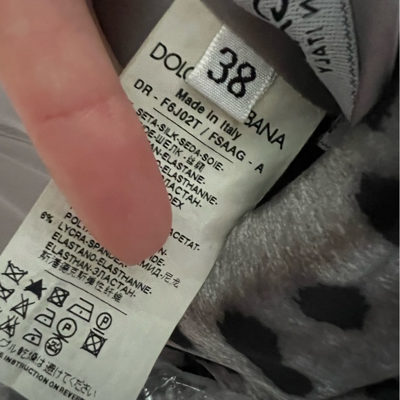 Dolce and Gabbana Silk-Knee Length Dress - Picture 5 of 7